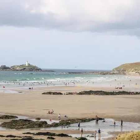 Pentewan 度假居 海尔